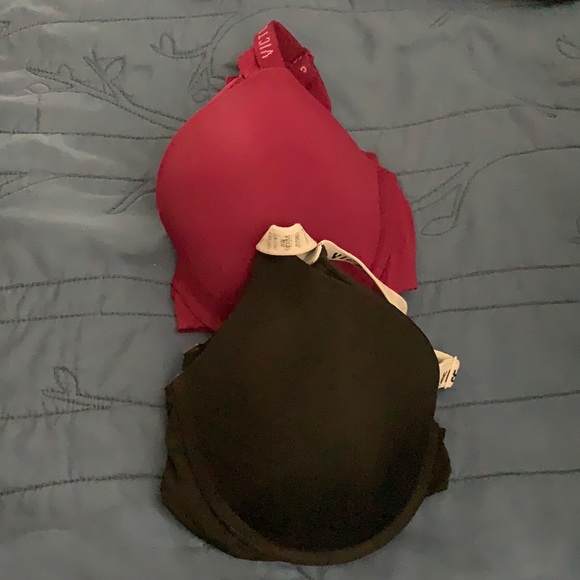 Victoria Secret tshirt lightly lined demi - Picture 1 of 1